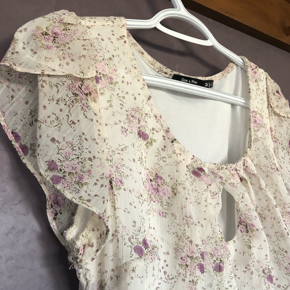 Flowy/Ruffled/ Flower Print Keyhole Dress